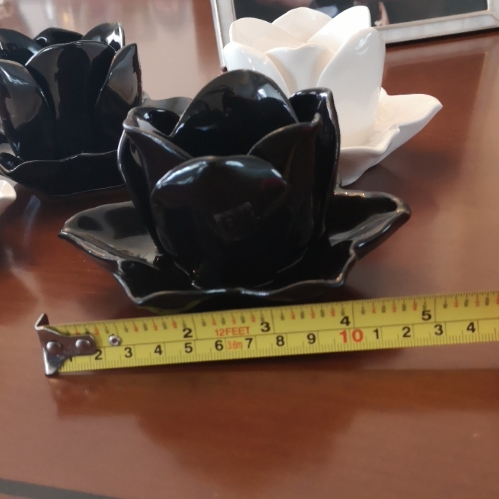 Bo concept flower tea light holder (32$ for all 4) - Picture 6 of 11
